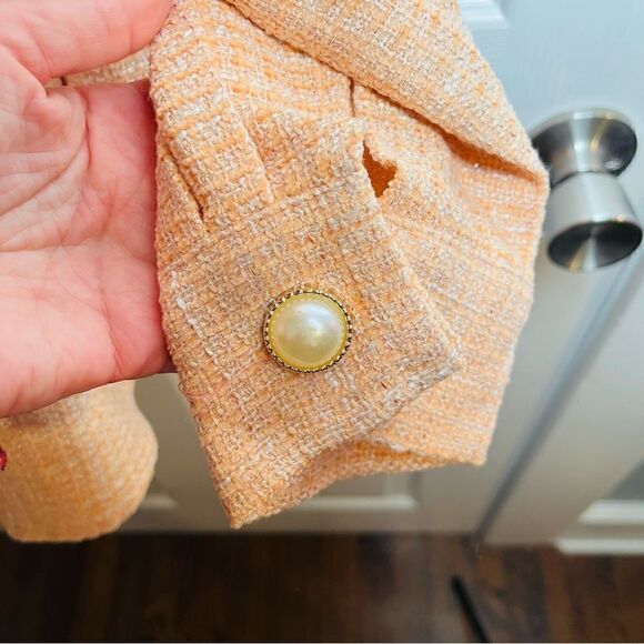 Andree Oversized Pearl Button Down Tweed Shacket Peach M - Picture 10 of 13